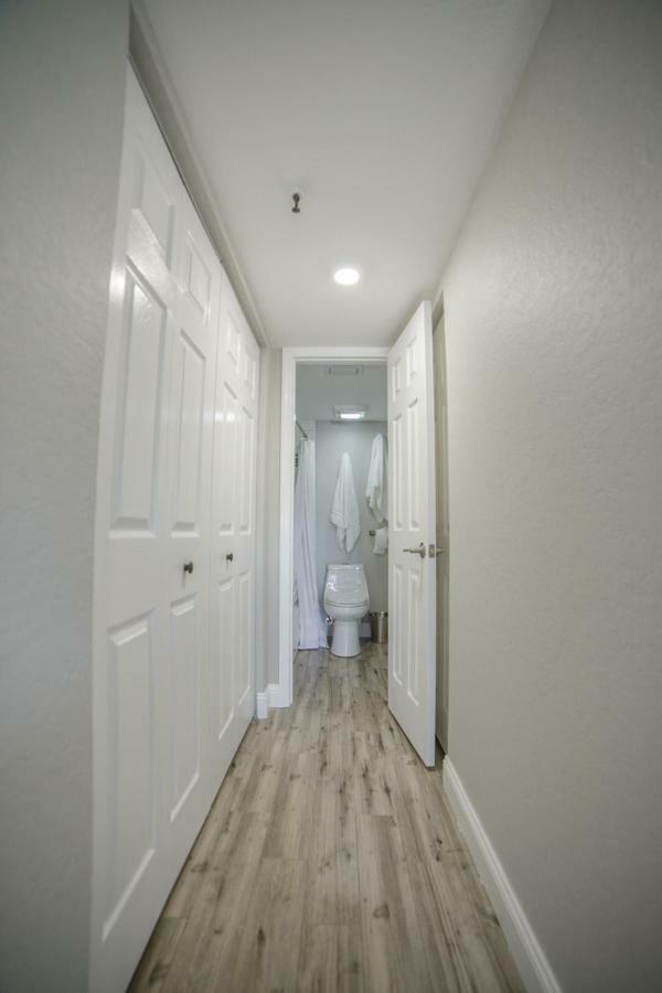 Townhouse At San Remo * Clearwater Beach